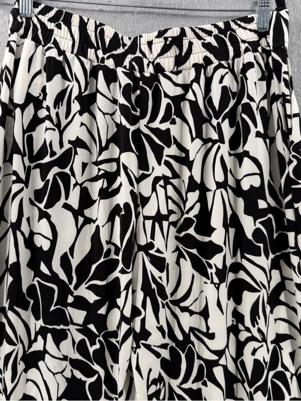 Three Dots Pants Womens L Black White Print Palazzo Resortwear Boho Comfy NWT - Picture 5 of 13